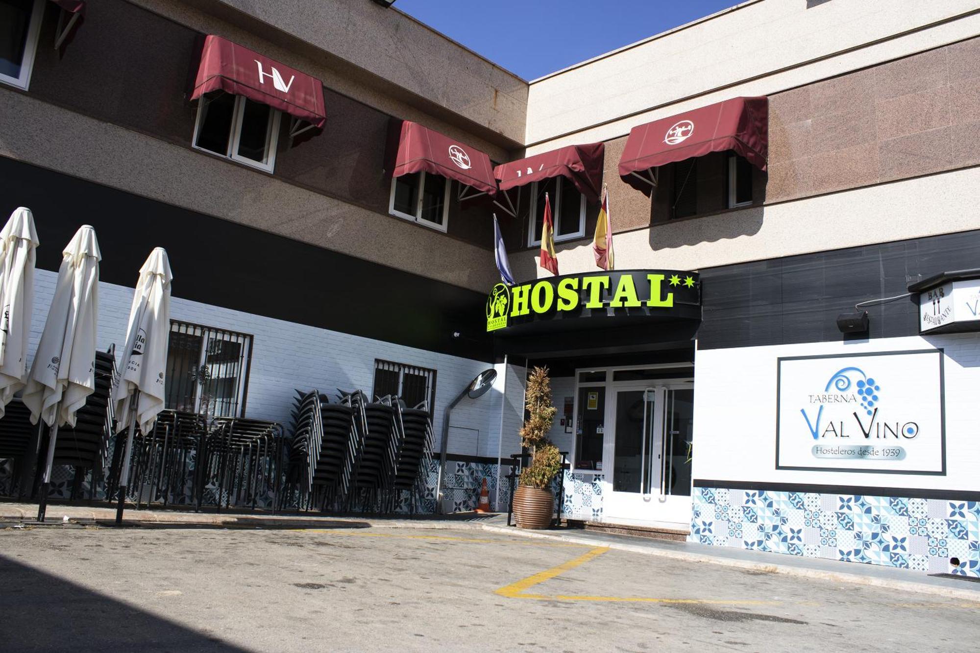 Hostal Valdepenas By Bossh Hotels Exterior foto