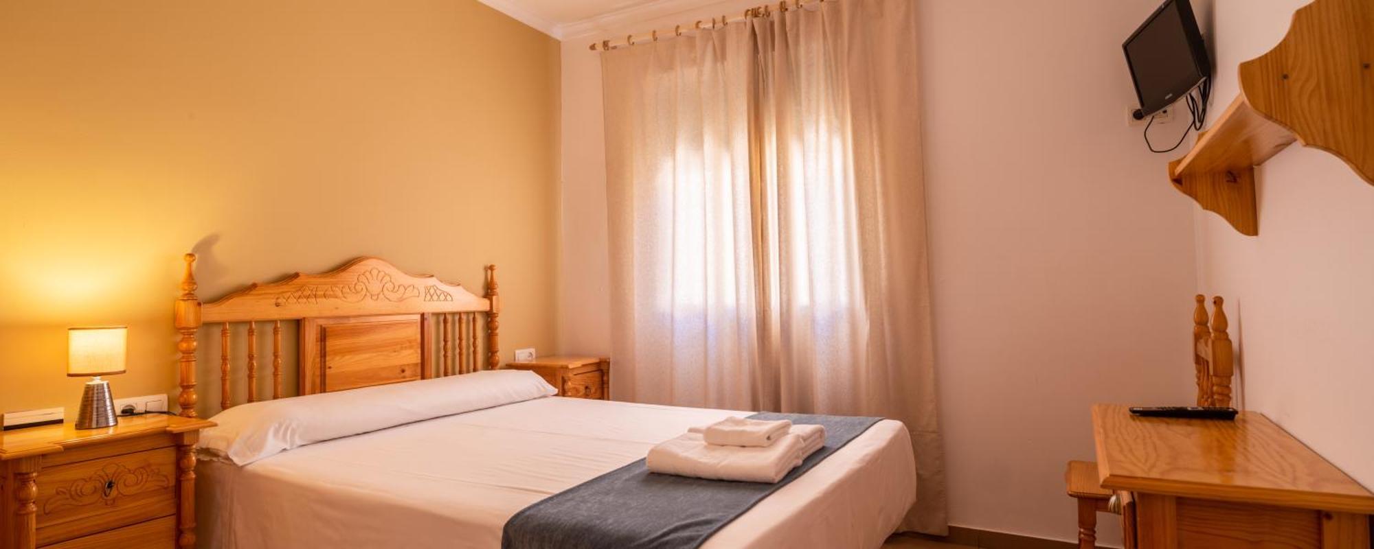 Hostal Valdepenas By Bossh Hotels Exterior foto